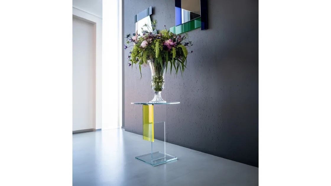 Tavolino Don Gerrit in cristallo trasparente extralight con un inserto di cristallo trasparente colorato blu, giallo o rosso di Glas Italia