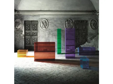 Contenitori Dr Jekyll and Mr Hyde in cristallo colorato di varie dimensioni di Glas Italia