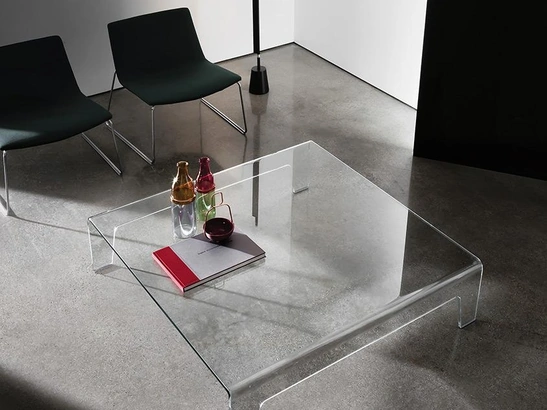 Tavolino quadrato Frog in vetro curvo trasparente di Sovet