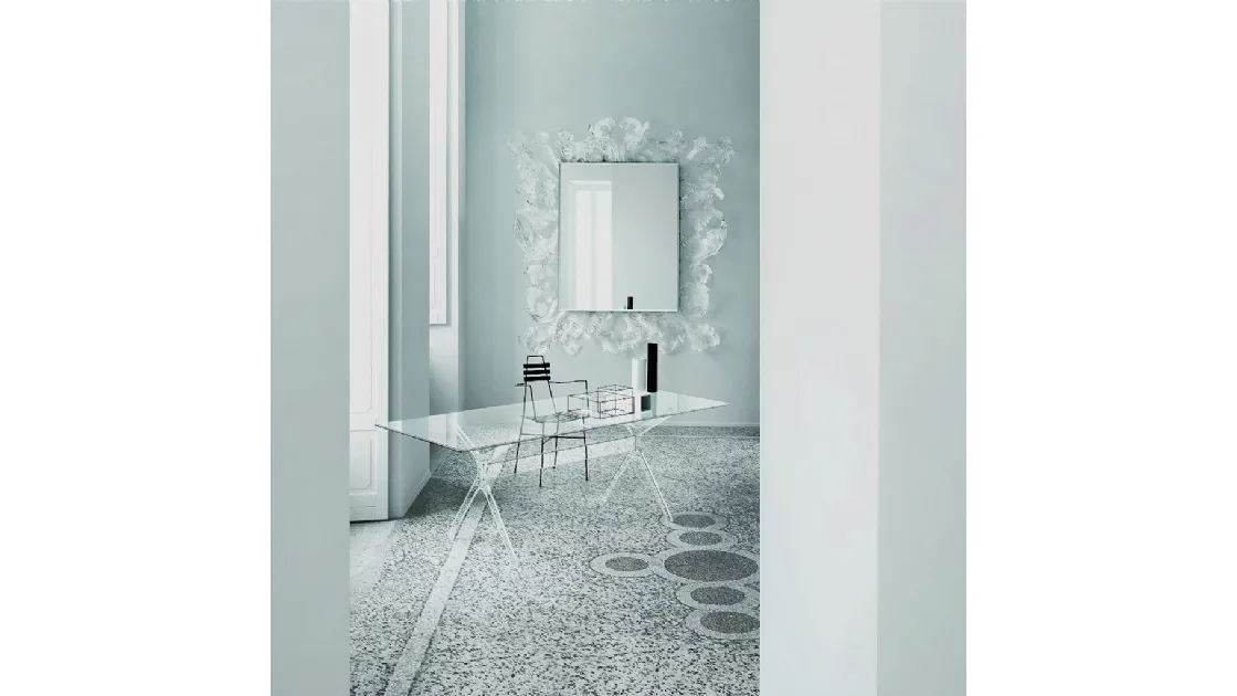 Specchio Sturm und Drang di Glas Italia