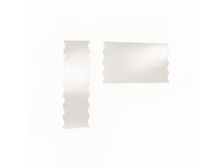 Specchi Onda con bordi ondulati di Glas Italia