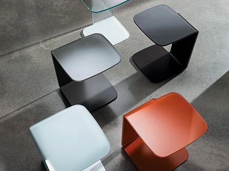 Tavolino Shell in vetro curvo laccato o trasparente di Sovet