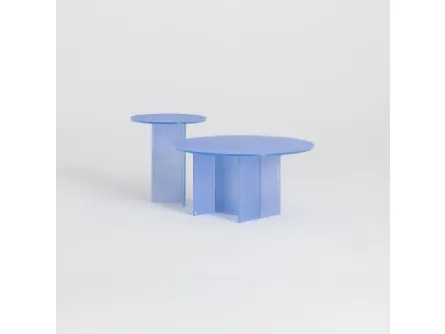 Tavolini Simoon in cristallo rivestiti con una speciale graniglia in vetro di Murano macinato di Glas Italia