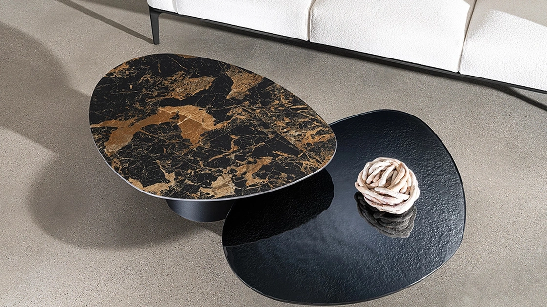 Tavolino Totem Drop in vetro o ceramica di Sovet