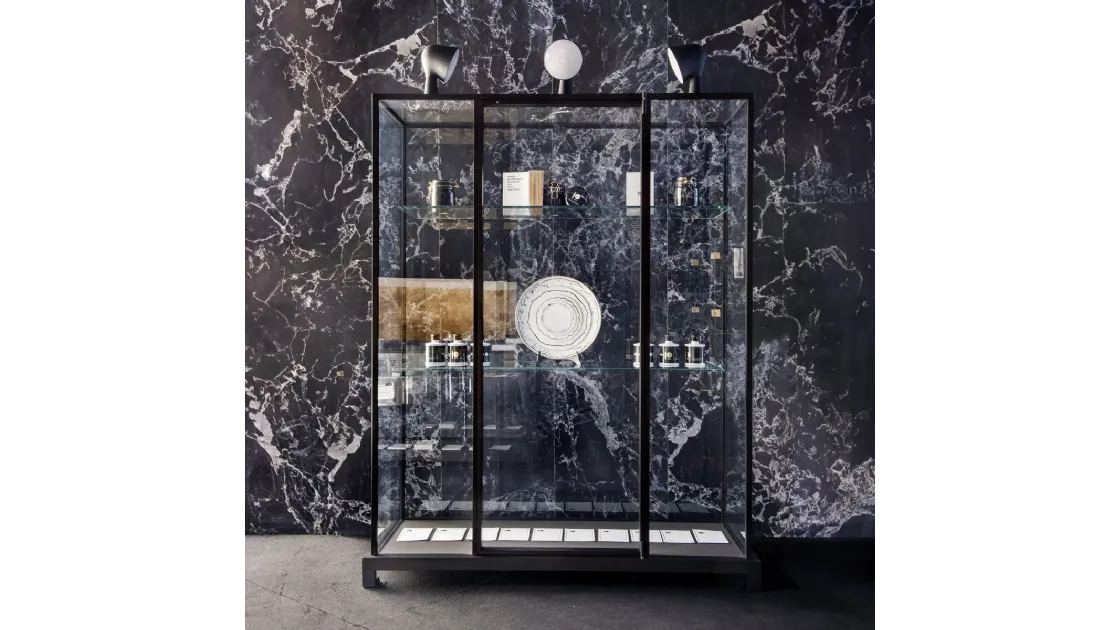 Libreria Wunderkammer in cristallo con struttura in alluminio di Glas Italia