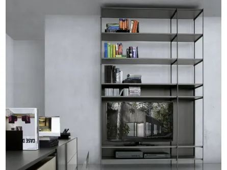 Libreria in alluminio con pannello retro TV in MDF laccato nero XY configurazione 09 di Extendo