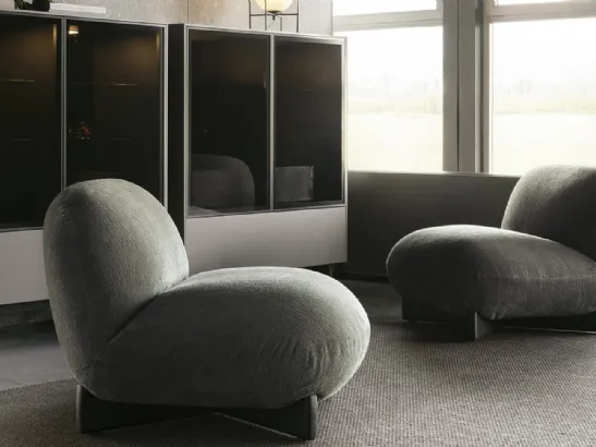 Poltrona in tessuto imbottito Hasu di Lema