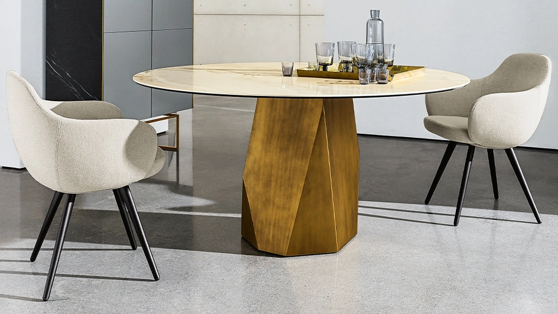 Sedia Cadira Cone Shaped di Sovet