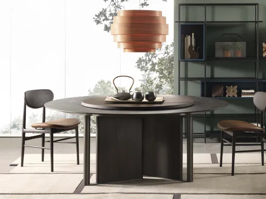 Tavolo rotondo In Between in marmo ricostruito di Lema