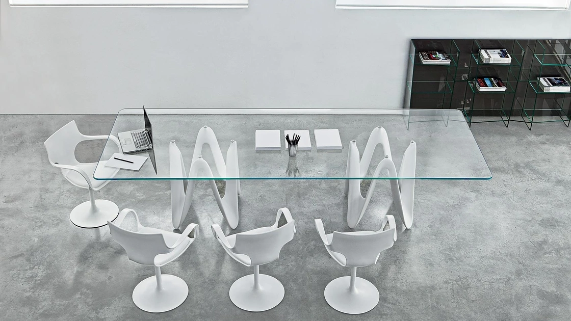 Tavolo Lambda con doppia base con top in vetro e cristalplant di Sovet