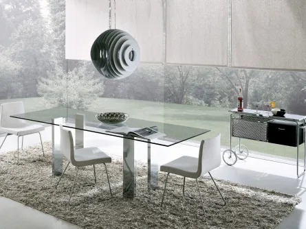 Tavolo con piano rettangolare in vetro con base in alluminio Taul di Misuraemme