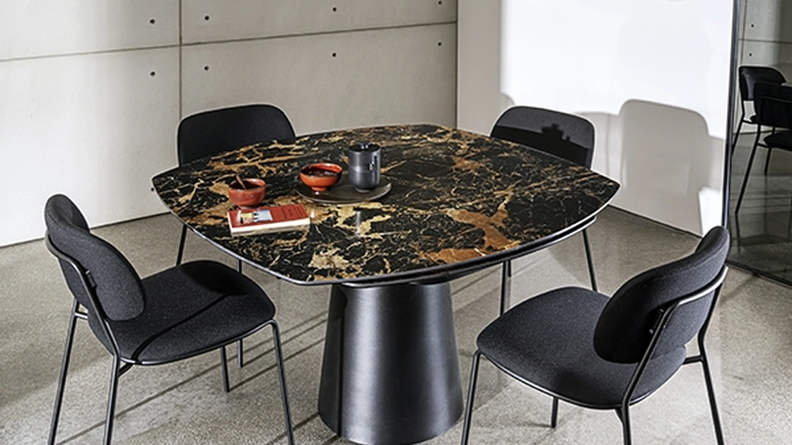 Tavolo Totem estensibile di Sovet