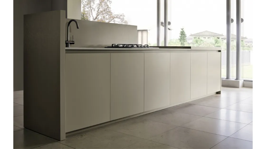 Cucina Design lineare in laccato opaco Arka 03 di Maistri