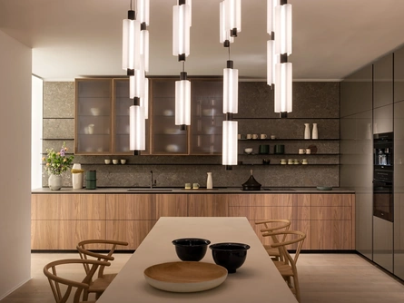 Cucina Design Forma Mentis in Noce Canaletto e MDi di Valcucine