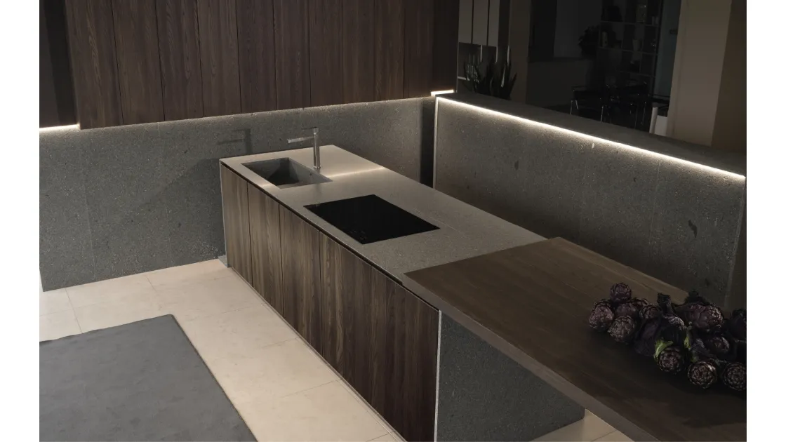 Cucina Design con isola Viva 09 di Maistri