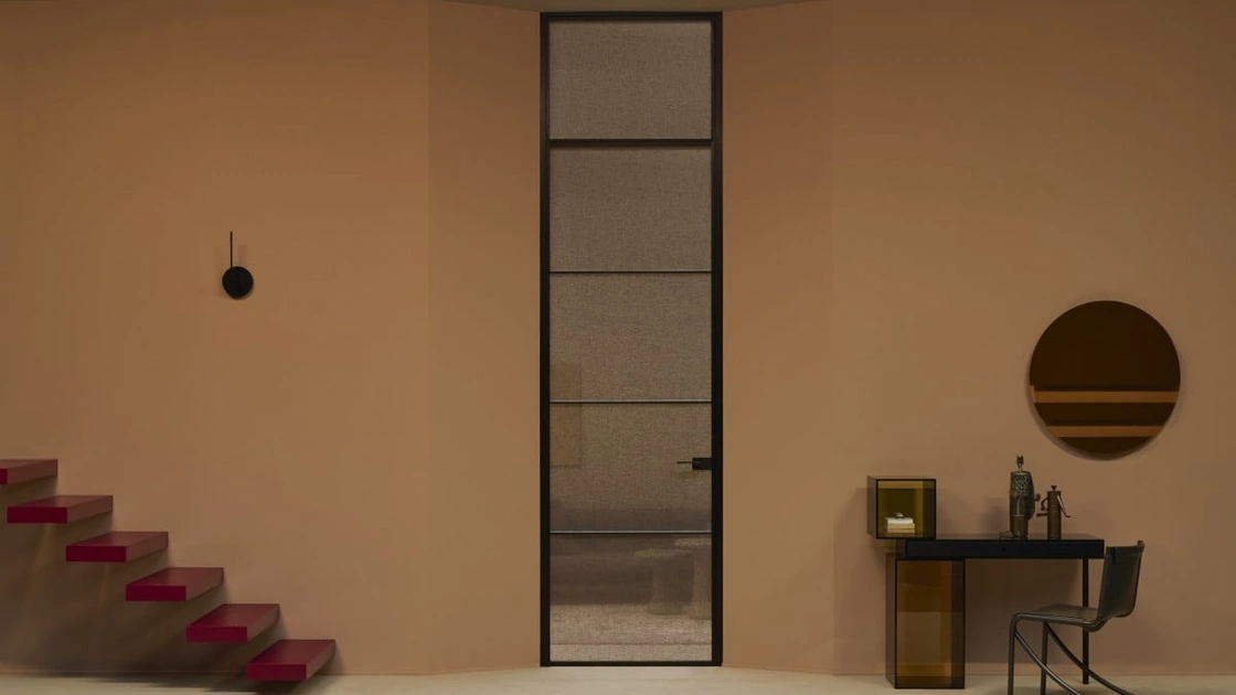 Porta per interni Sherazade Swing Slim Jambs Plus di Glas Italia